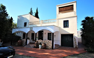 Villa for sale in Gandia / Spain