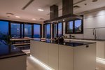 Thumbnail 50 of Villa for sale in Marbella / Spain #48202
