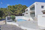 Thumbnail 2 of Villa for sale in Moraira / Spain #45151