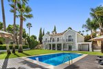 Thumbnail 1 of Villa for sale in Marbella / Spain #48542