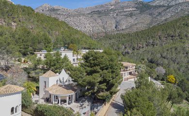 Villa for sale in Altea / Spain