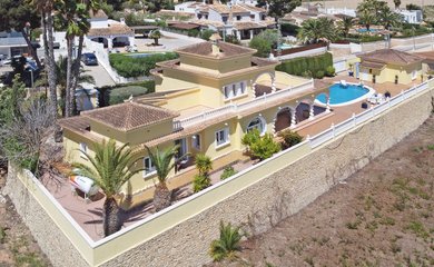 Villa for sale in Moraira / Spain