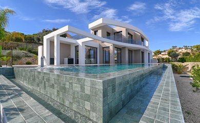 Villa for sale in Benissa / Spain