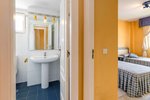 Thumbnail 21 of Apartment for sale in Marbella / Spain #60545