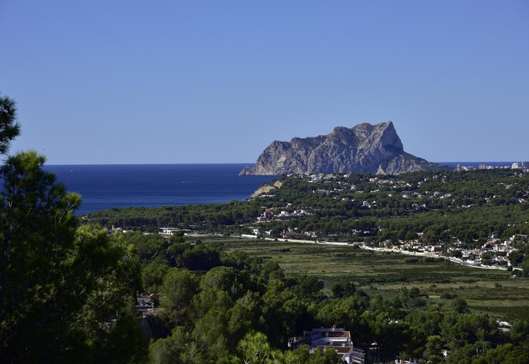 Detail image of Building plot for sale in Moraira / Spain #48781