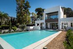 Thumbnail 48 of Villa for sale in Marbella / Spain #58261