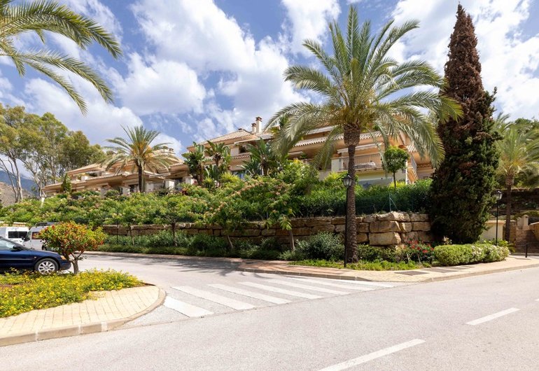 Detail image of Apartment for sale in Marbella / Spain #60508