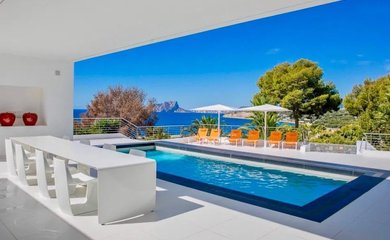 Design Villa for sale in Moraira / Spain