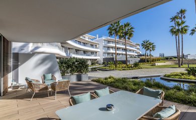 Apartment for sale in Estepona / Spain