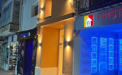 Commercial for sale in Moraira / Spain