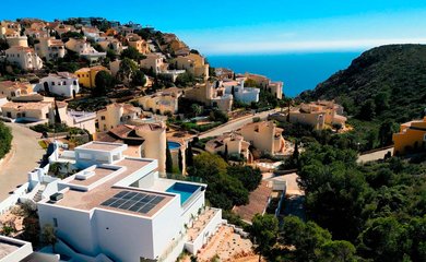 Villa for sale in Benitachell / Spain