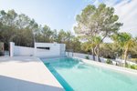 Thumbnail 2 of Villa for sale in Moraira / Spain #61174