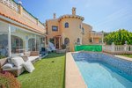 Thumbnail 1 of Villa for sale in Javea / Spain #50297