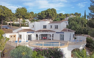 Villa for sale in Moraira / Spain