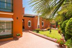 Thumbnail 32 of Villa for sale in Marbella / Spain #46504