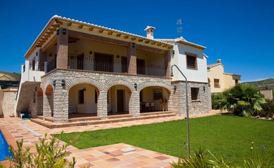 Villa for sale in Benitachell / Spain