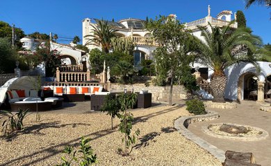 Villa for sale in Benissa / Spain