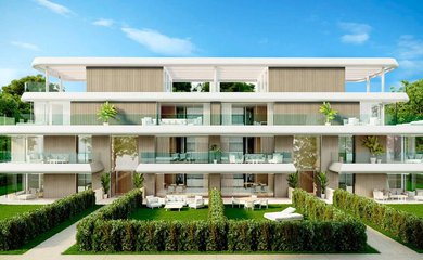 Apartment for sale in Estepona / Spain