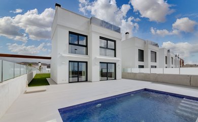 Villa for sale in El Campello / Spain