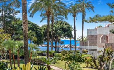 Apartment for sale in Marbella / Spain