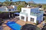 Thumbnail 1 of Villa for sale in Javea / Spain #49944
