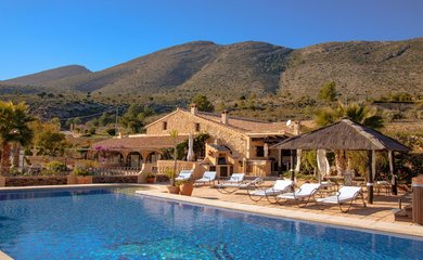 Villa for sale in Benissa / Spain