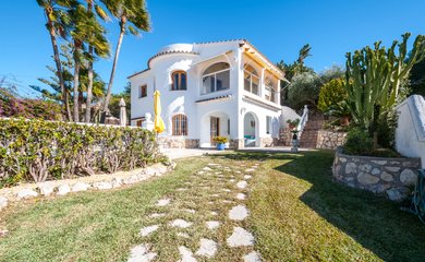 Villa for sale in Benissa / Spain