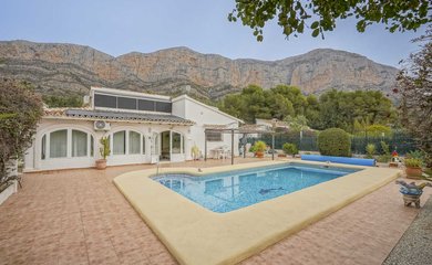 Villa for sale in Javea / Spain
