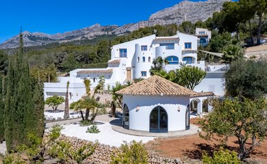 Villa for sale in Altea / Spain