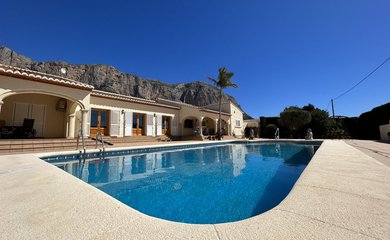 Villa for sale in Javea / Spain