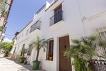 Thumbnail 1 of Townhouse for sale in Estepona / Spain #48735