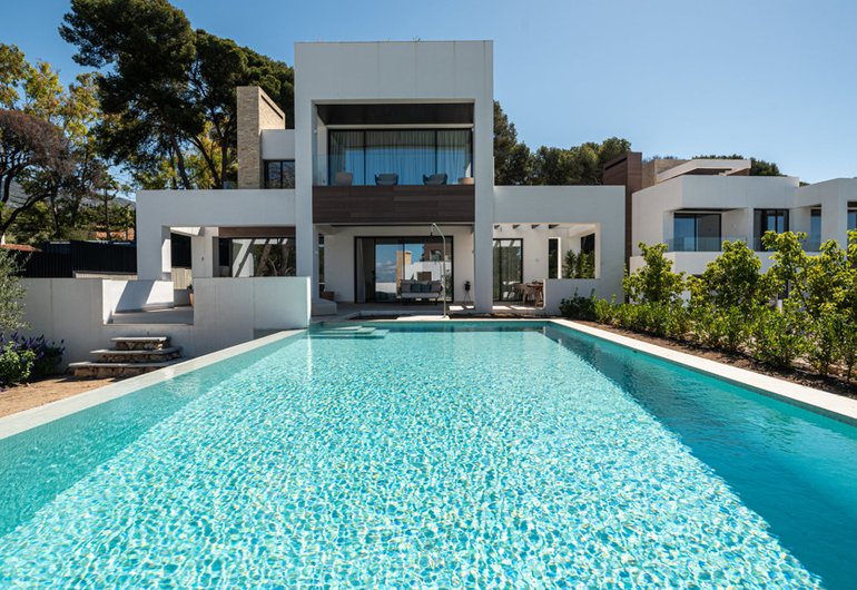 Detail image of Villa for sale in Marbella / Spain #58261