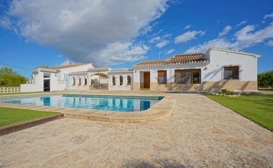 Villa for sale in Javea / Spain