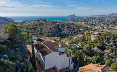 Villa for sale in Moraira / Spain