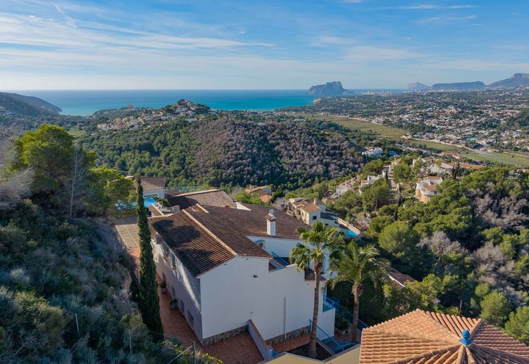 Detail image of Villa for sale in Moraira / Spain #60958