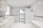 Thumbnail 7 of Apartment for sale in Marbella / Spain #59973