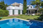 Thumbnail 10 of Villa for sale in Estepona / Spain #48225