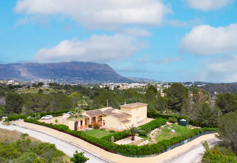 Detail image of Villa for sale in Gata De Gorgos / Spain #60012