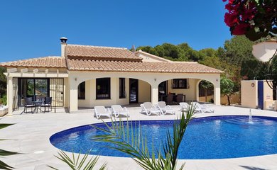 Villa for sale in Moraira / Spain