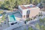 Thumbnail 1 of Villa for sale in Moraira / Spain #61174