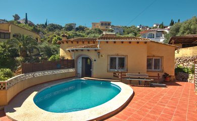 Villa for sale in Pedreguer / Spain