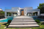 Thumbnail 11 of Villa for sale in Marbella / Spain #48089
