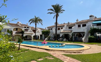 Bungalow for sale in Denia / Spain